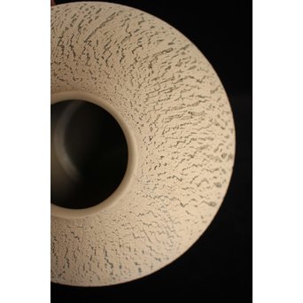 松井康成 堆瓷象裂文壷　P067 