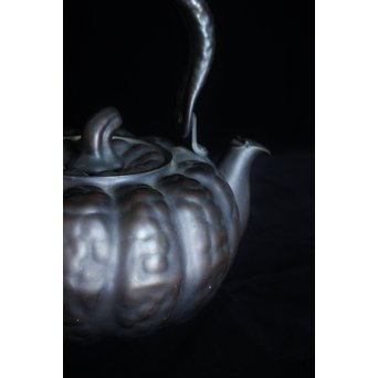 皆川堂 鎚起銅器 南瓜型水注　M063 