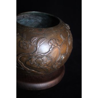 真鍮球型涼炉/手焙 珍品浮彫手彫 　M068 