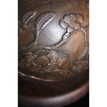 真鍮球型涼炉/手焙 珍品浮彫手彫 　M068 