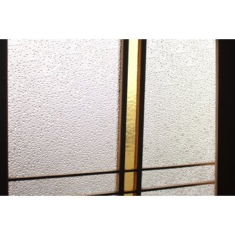 黄色ガラスの白木雪隠戸　GD1191 