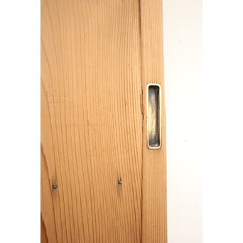 黄色ガラスの白木雪隠戸　GD1191 