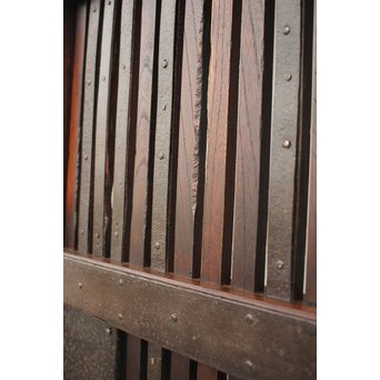 鉄金具の総欅格子蔵戸　W937 