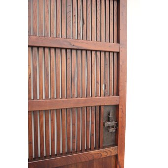 鉄金具の総欅格子蔵戸　W937 