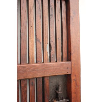 鉄金具の総欅格子蔵戸　W937 