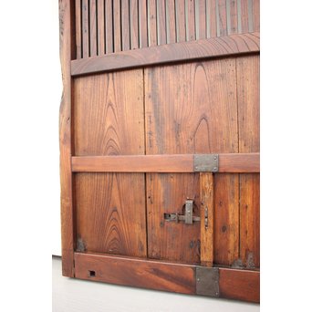 鉄金具の総欅格子蔵戸　W937 