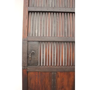 鉄金具の総欅格子蔵戸　W937 