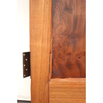 真鍮引手 欅と堅木の重厚観音開ドア 2枚1組　GD1194Y 