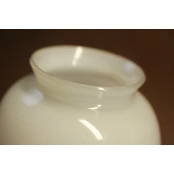 乳白色小型ひらひら電笠　A1901 