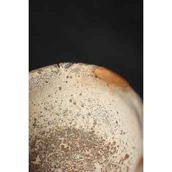 桃山唐津 藁灰釉ぐい呑み　P084 