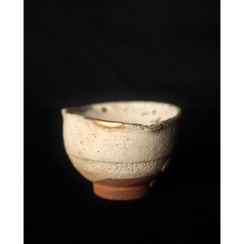 桃山唐津 藁灰釉ぐい呑み　P084 
