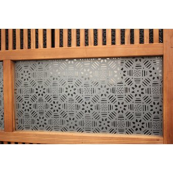 腐食ガラスの格子戸 L949 