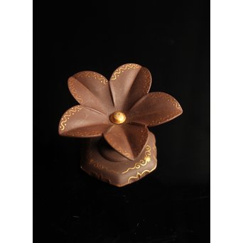 宗完箱 突羽根金象嵌鉄蓋置　M077 