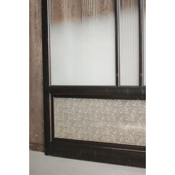 アクリル紫の色彩ガラス戸　GD1201 