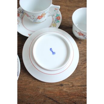 十三代 酒井田 柿右衛門 梅菊文珈琲碗 6客1組　P098 