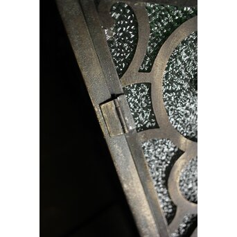 緑色ガラスの唐草文多角照明　A1929Y 