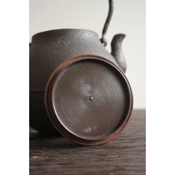 菊池政光 つるくび鉄瓶　M104 