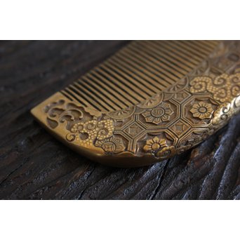 本鼈甲 浮彫蒔絵櫛と笄　U067 