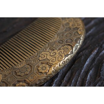 本鼈甲 浮彫蒔絵櫛と笄　U067 