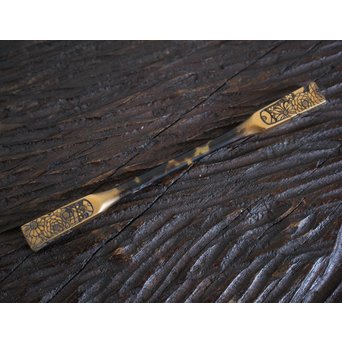 本鼈甲 浮彫蒔絵櫛と笄　U067 