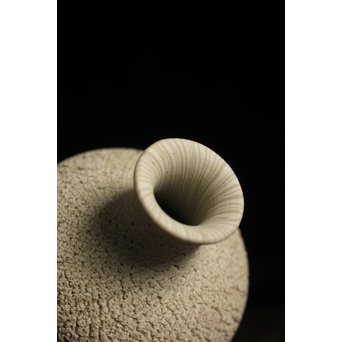 松井康成 練上嘯裂花入/徳利　P110 