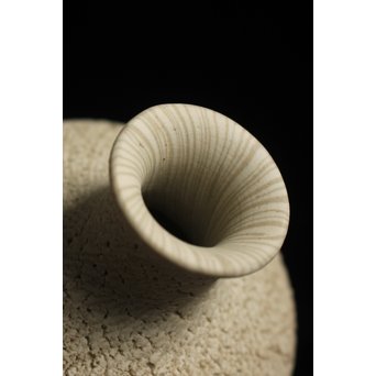 松井康成 練上嘯裂花入/徳利　P110 