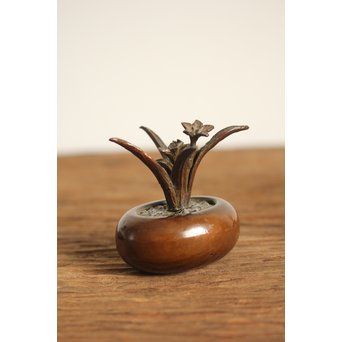 金寿堂 雨宮宗 宣徳銅 重厚四君子文鎮　M109 