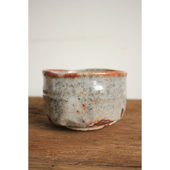 若尾利貞 鼠志野茶碗　P112 