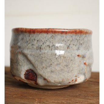 若尾利貞 鼠志野茶碗　P112 