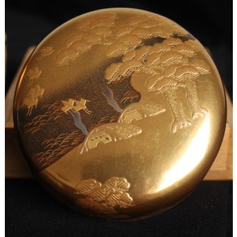 今日庵 裏千家十五代/鵬雲斎 宗室 塩釜蒔絵大棗　Q044 