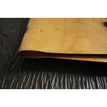 二枚折紙 黒柿一木彫 香盆　X105 