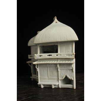 古伊万里 白磁家型香炉/置物　P120 