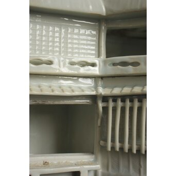 古伊万里 白磁家型香炉/置物　P120 