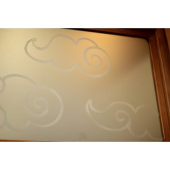 和雲模様 サンドブラストガラス雪隠戸　GD1216Y 