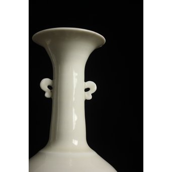 川瀬竹志 白磁瓜型花生 一対　P123 