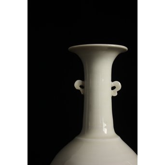 川瀬竹志 白磁瓜型花生 一対　P123 