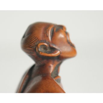 黄楊根付 人物　X109 