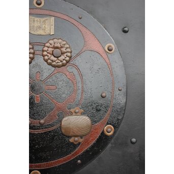 鉄板腰板 総欅柾目格子蔵戸　W949Y 