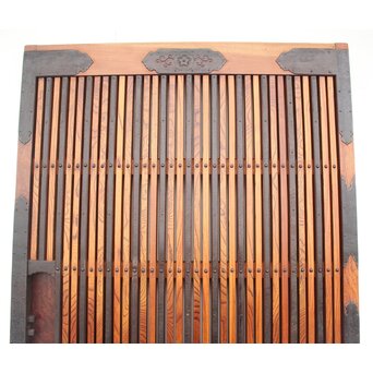 総欅 玉杢稀少材 霊亀波金具 格子蔵戸　W950Y 