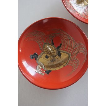 霊亀高蒔絵 五つ組盃　Q052 