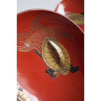 霊亀高蒔絵 五つ組盃　Q052 