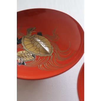 霊亀高蒔絵 五つ組盃　Q052 