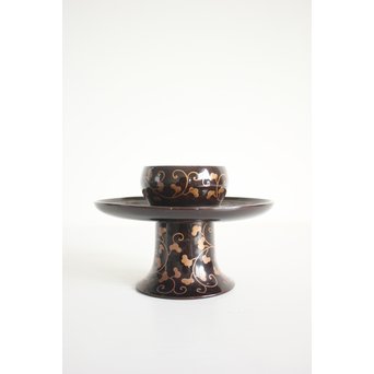 唐草蒔絵の天目台　Q053 