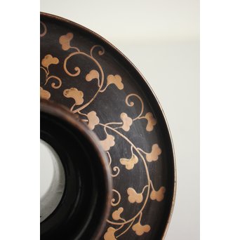 唐草蒔絵の天目台　Q053 