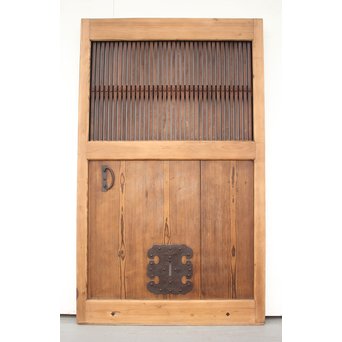 素朴な格子蔵戸　W954