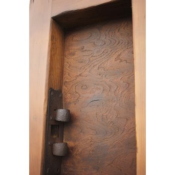 欅一枚板の上腰板蔵戸　W955 