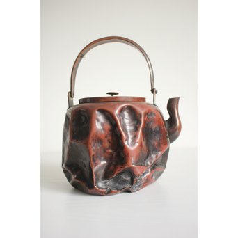 ひしぎ銅水注　M121