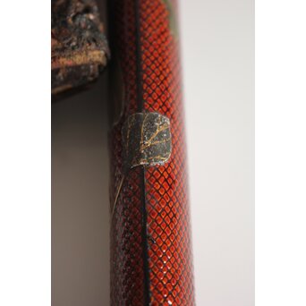 池田泰真 金唐革製 煙草入 泰真蒔絵筒/彫金四君子緒締/神仏目貫　Q056 