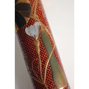 池田泰真 金唐革製 煙草入 泰真蒔絵筒/彫金四君子緒締/神仏目貫　Q056 