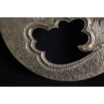 大須賀喬 銀レリーフ 彫金香炉蓋　M122 